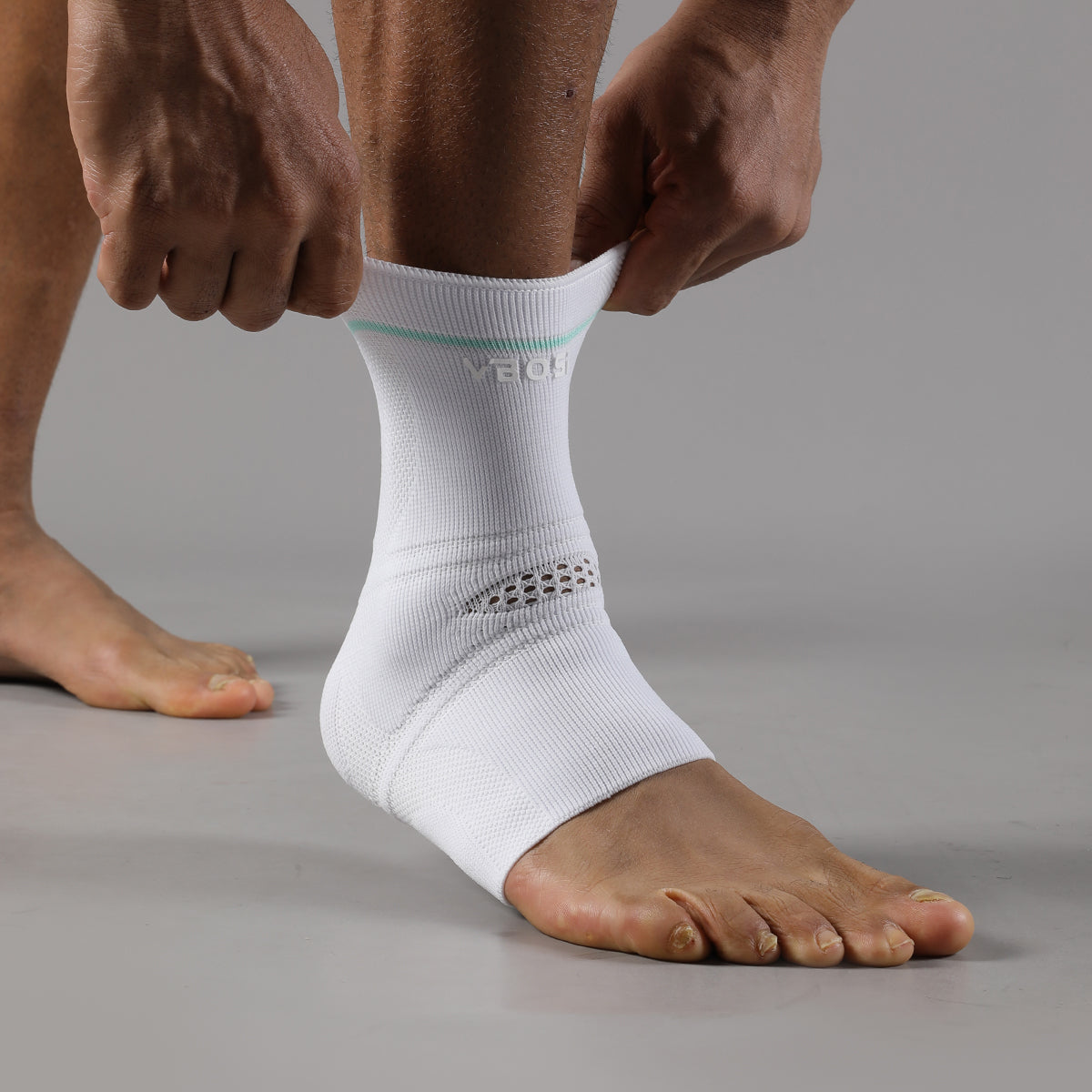 VBOSI Breathable Knit Ankle Sleeve
